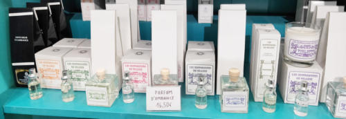 Diffuseurs de Parfums et Bougies Parfumées